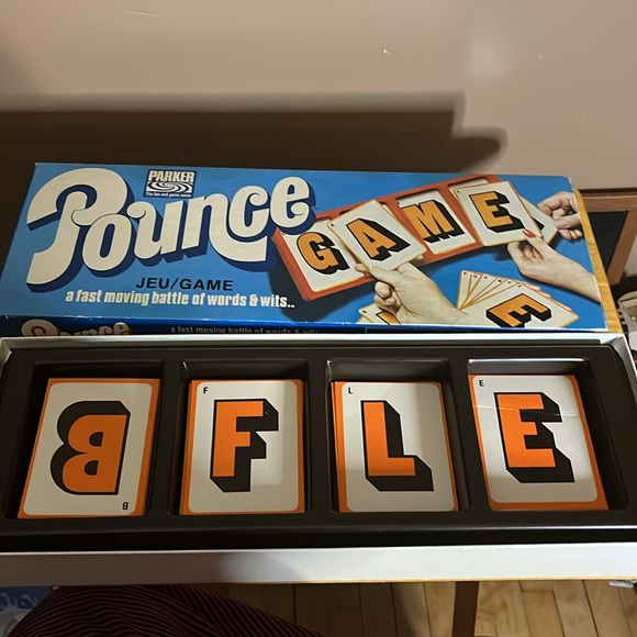 Vintage Pounce fast moving word game - Picture 3 of 3